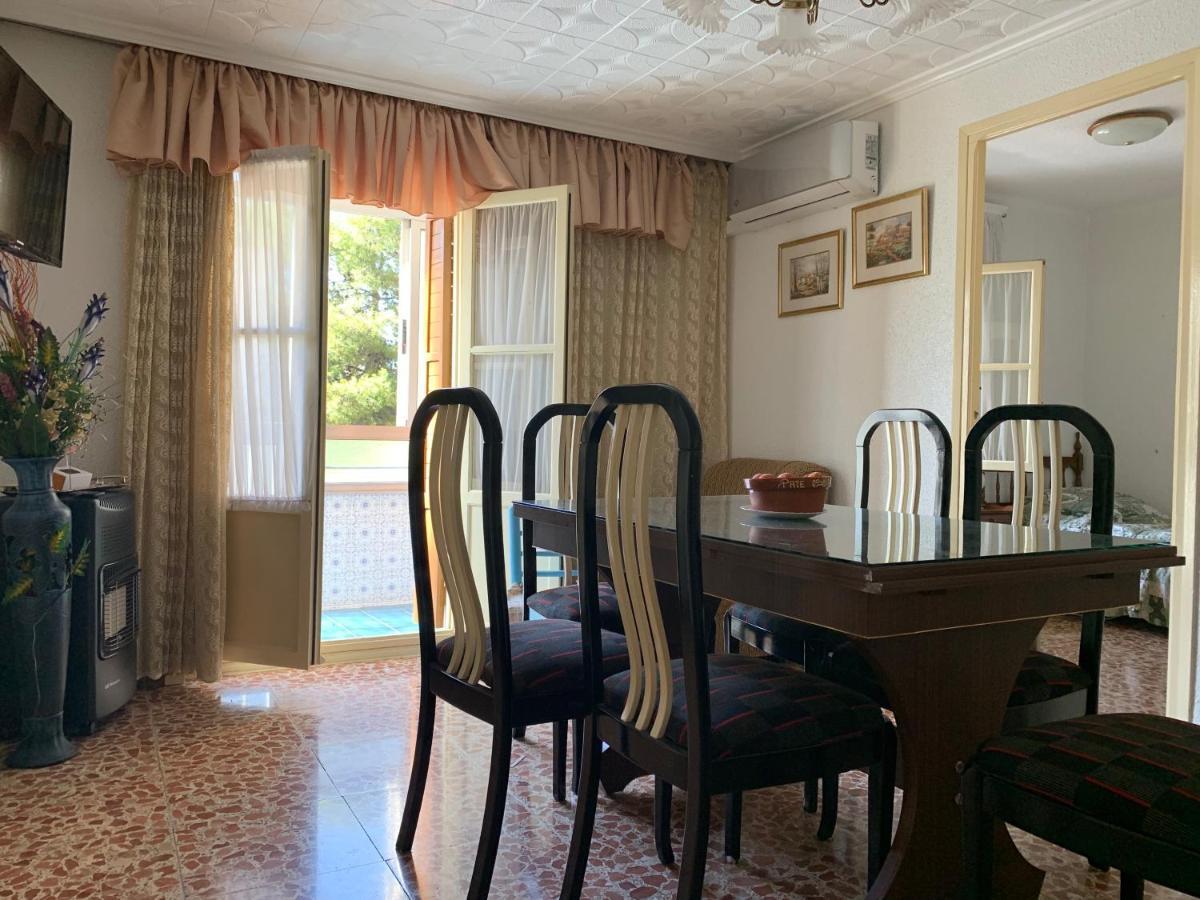 Apartments Plaza De Las Escuelas Аликанте Екстериор снимка