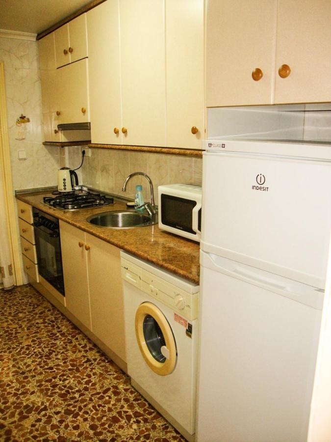 Apartments Plaza De Las Escuelas Аликанте Екстериор снимка