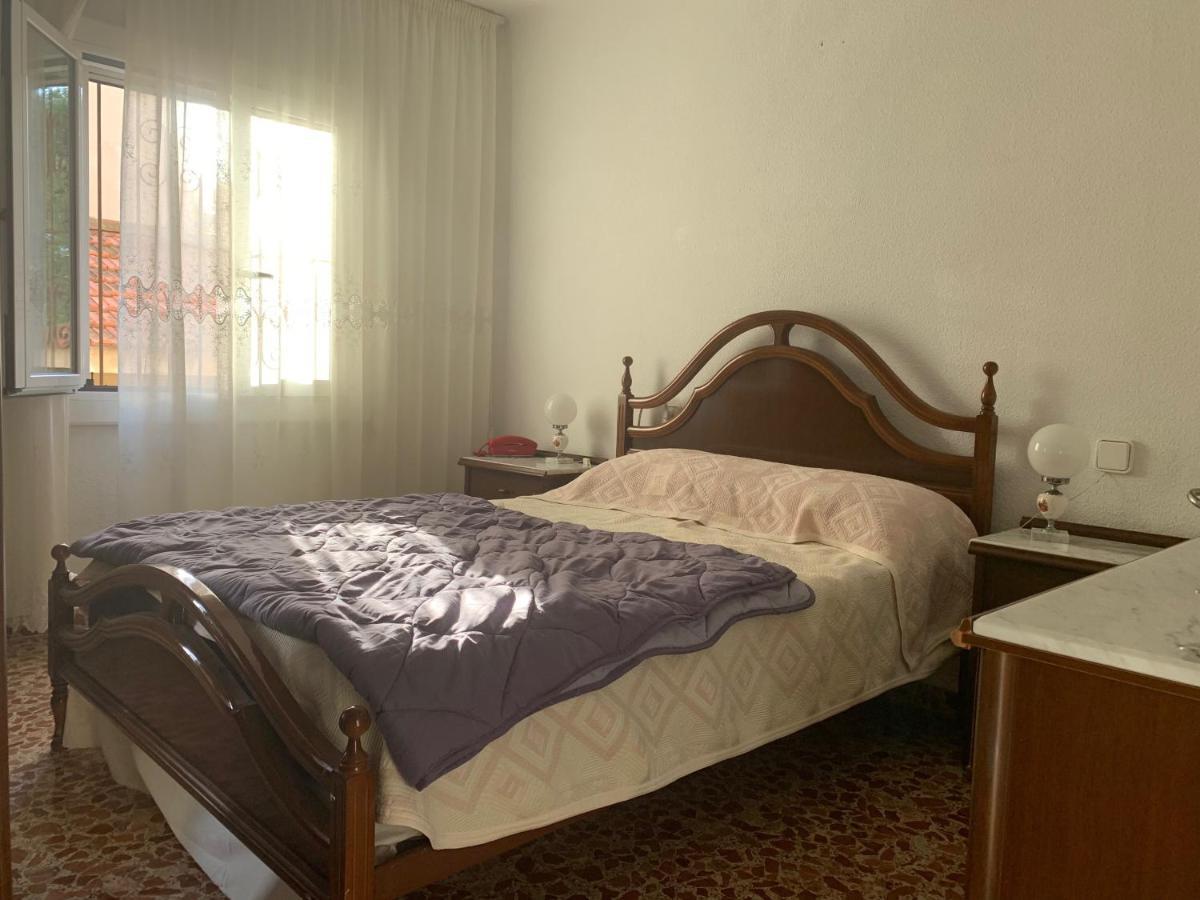 Apartments Plaza De Las Escuelas Аликанте Екстериор снимка