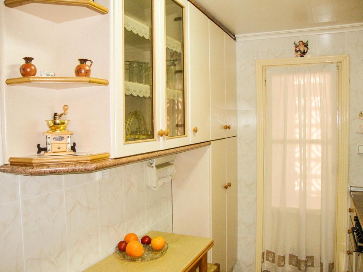 Apartments Plaza De Las Escuelas Аликанте Екстериор снимка