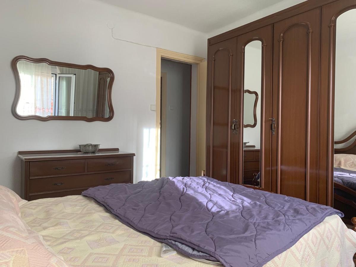 Apartments Plaza De Las Escuelas Аликанте Екстериор снимка
